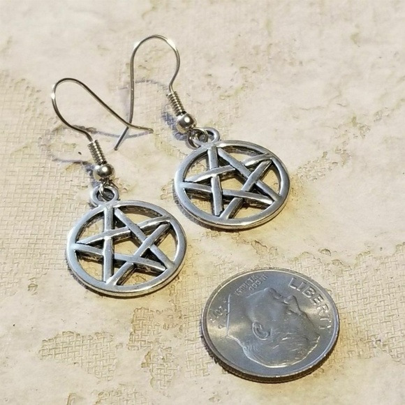 Silver Pentacle Wiccan Pagan Circle Drop Earrings - Picture 2 of 2